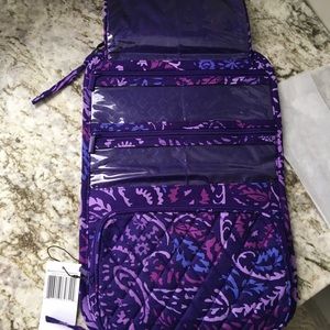 VeraBradley Amethyst Paisley medium cosmetic NWT